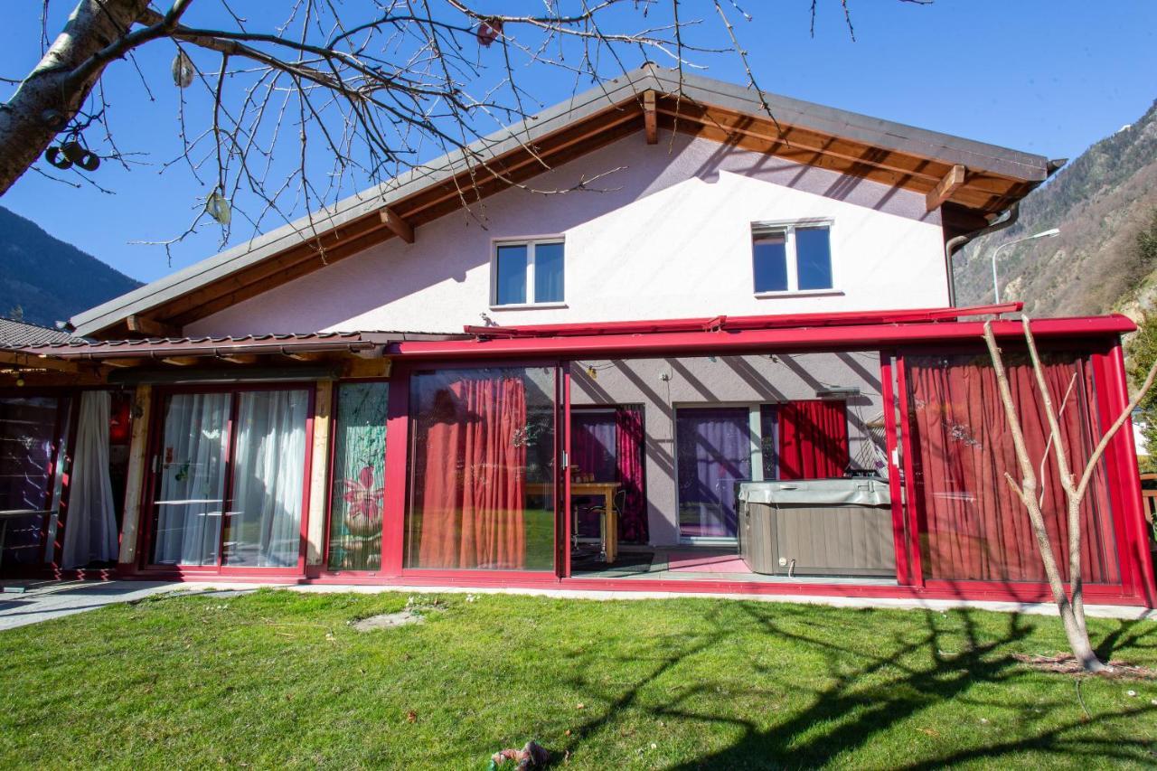 Do Mi Si La Do Re Appartement Dorenaz Buitenkant foto